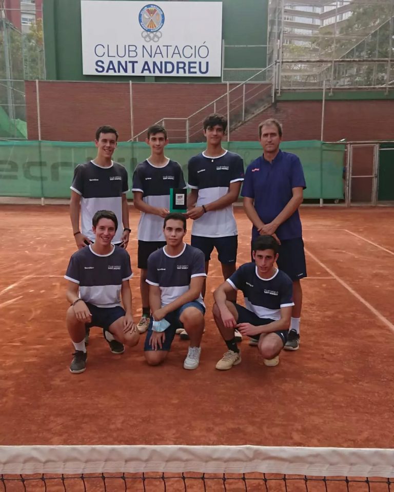 El júnior masculí de tennis, campió de Lliga Catalana